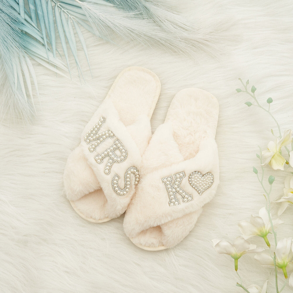 Bride Gift Pearls Slippers| Rhinestone Fluffy Slippers| Bachelorette Hen Fluffy Slippers|Personalized gift Bridal Slipper|Bridesmaid Gifts · image 1